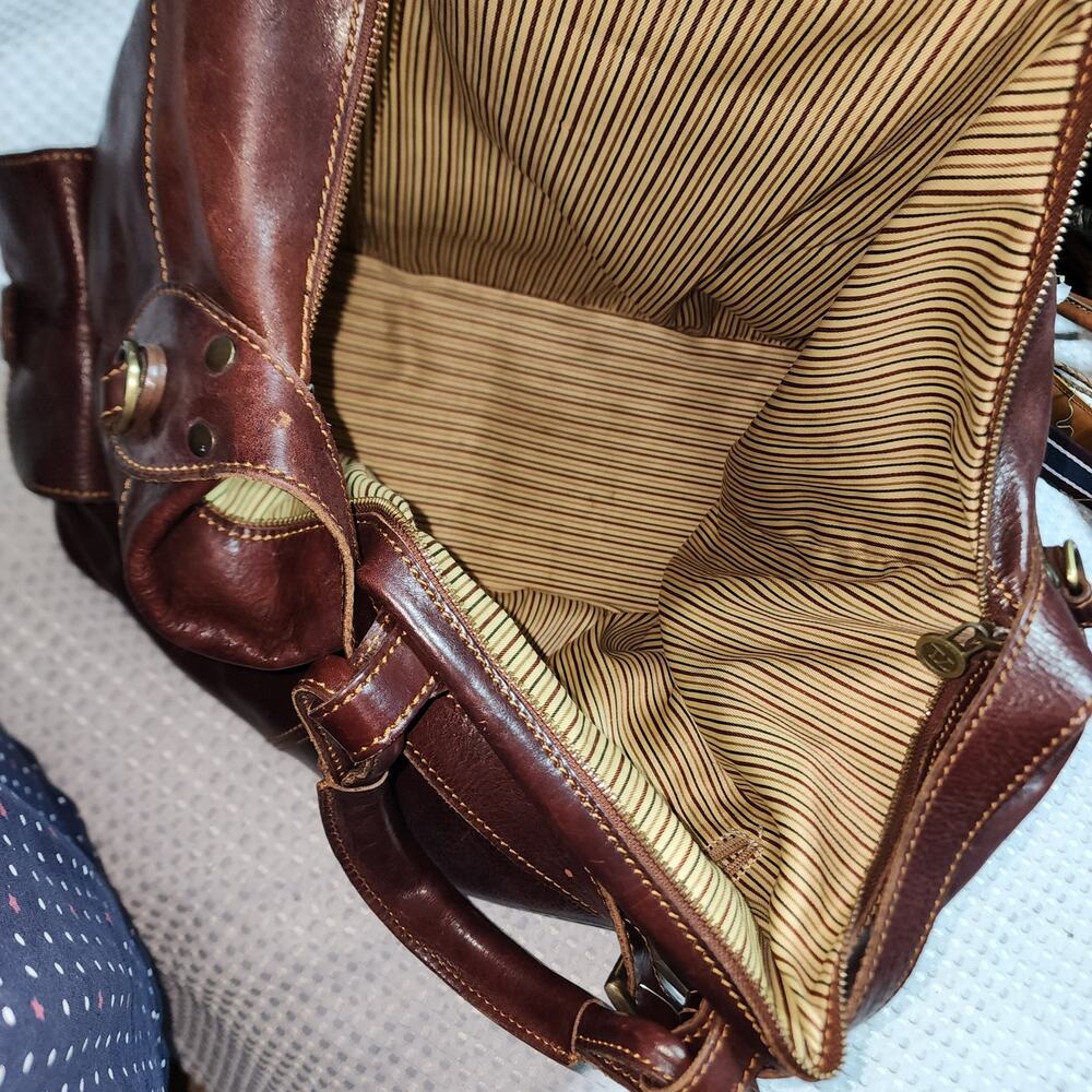 TUSCANY LEATHER  EUC XL TRAVEL WEEKENDER BAG - Picture 4 of 12